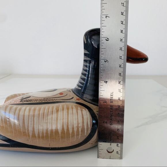 Vintage Mexican Folk Art Duck Large Bird Handmade Mexico 
Hand painted Pottery - Picture 9 of 10